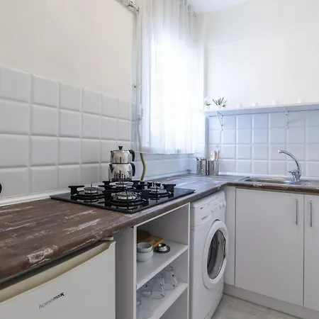Διαμέρισμα Lovely And Flat With Balcony In Sisli Κωνσταντινούπολη